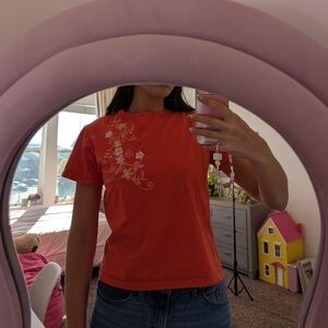 Maui Orange Floral Embroidered Tee Size Medium